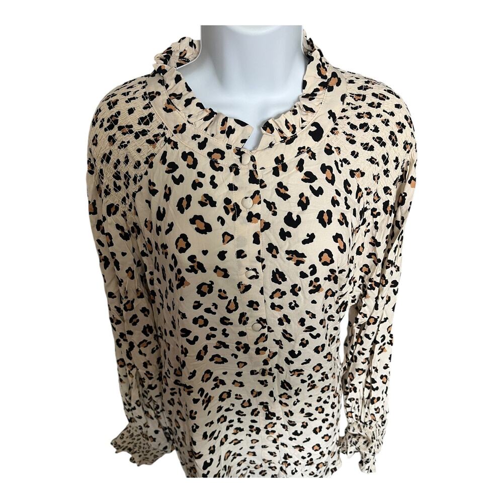 Fate Curve cream leopard print long sleeve ruffle blouse button up 2x NWT - Picture 3 of 8